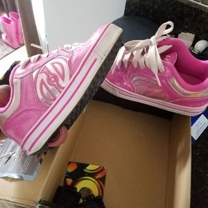 Heelys Girls Pink Motion Skate Shoes Size 3